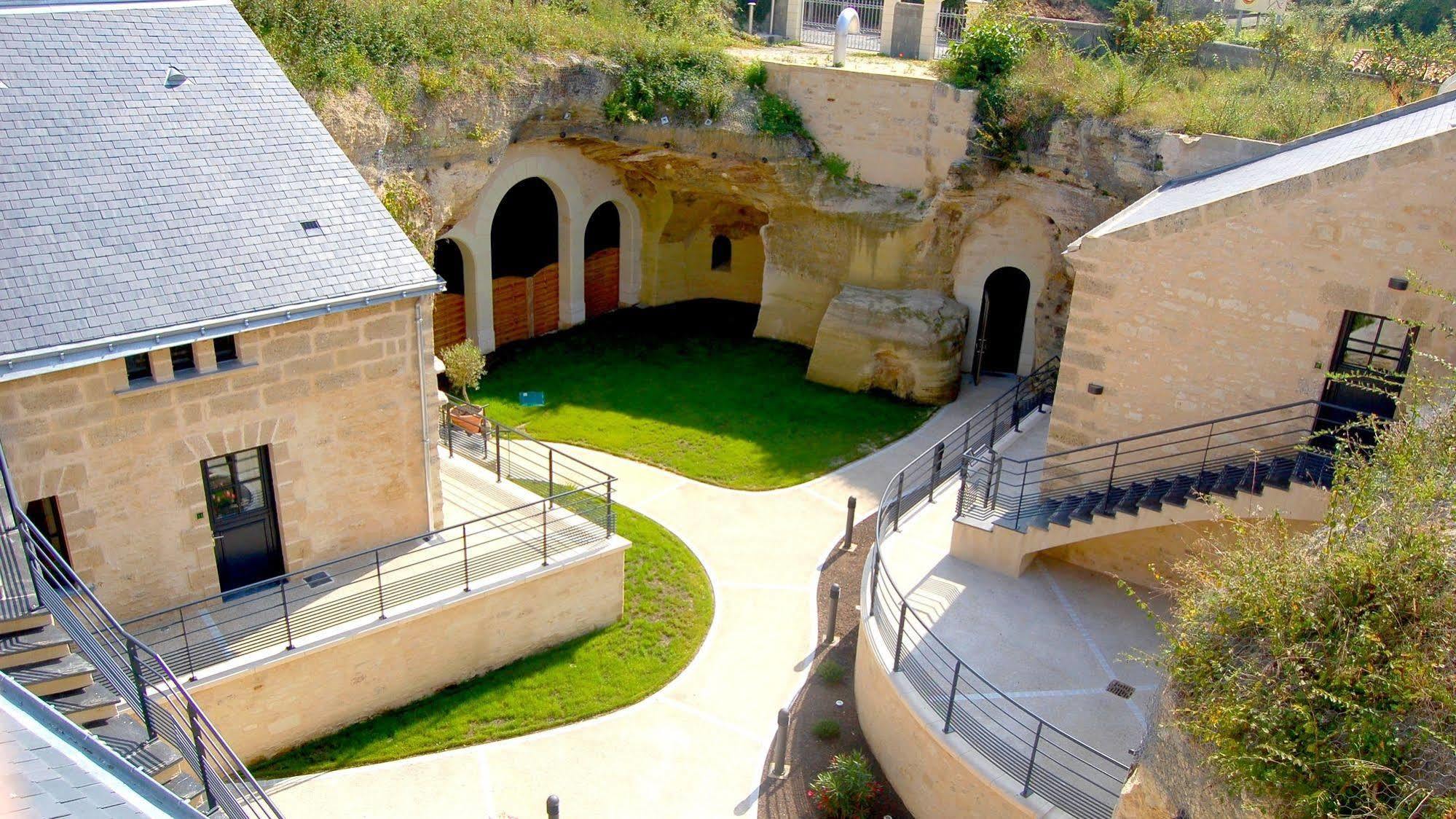 Rocaminori Hotel Louresse-Rochemenier Экстерьер фото