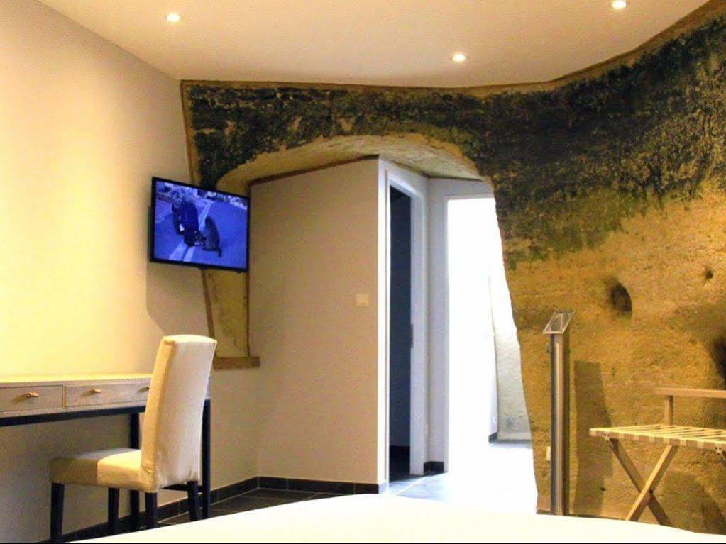 Rocaminori Hotel Louresse-Rochemenier Экстерьер фото